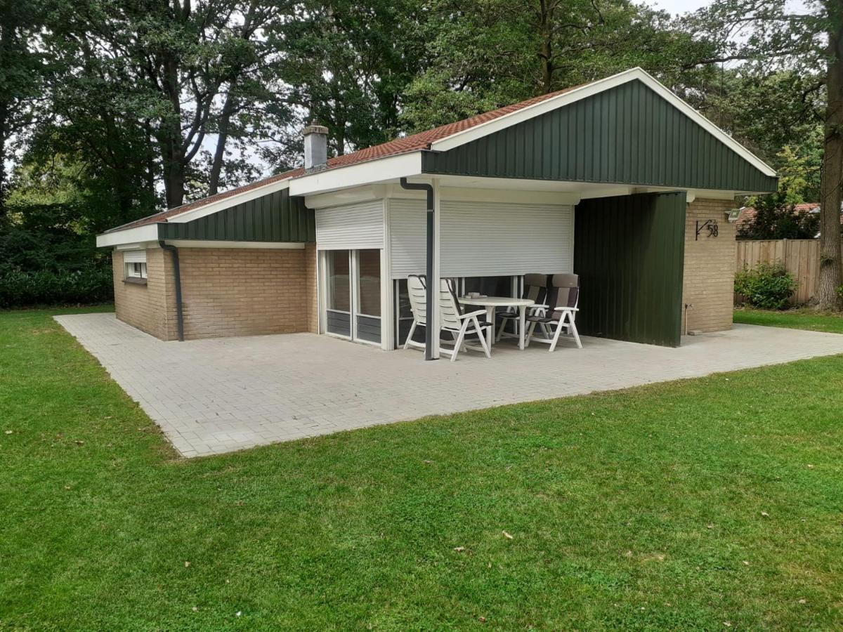 דנקאמפ Bungalow/Vakantiehuis Op Park Bavelds Dennen מראה חיצוני תמונה